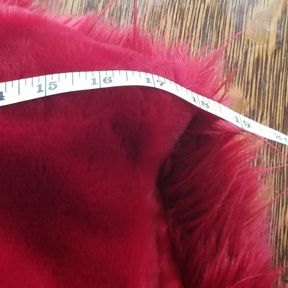 Soft Vibrant Vest - Picture 3 of 9